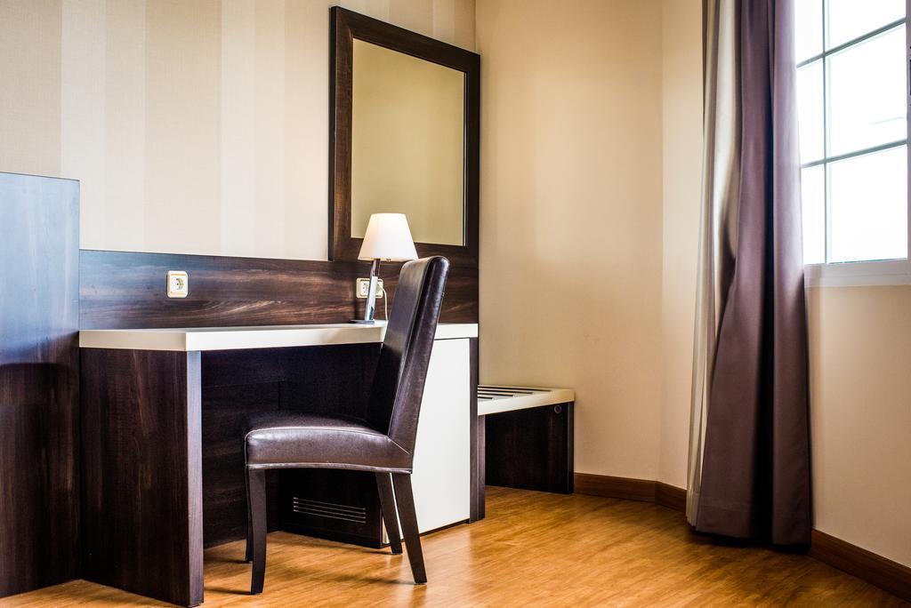 Hospedium Hotel Triana Miajadas Εξωτερικό φωτογραφία